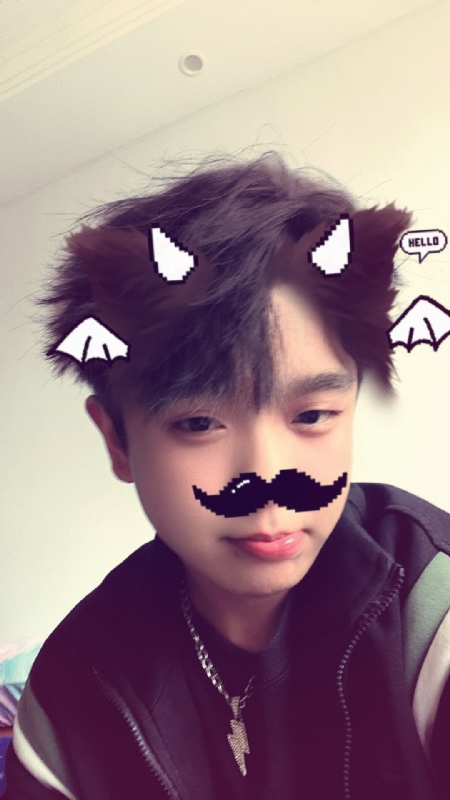 張翰的第一张照片--金乡闪婚服务中心